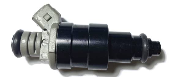 inyector de combustible iw155 BNPH1841 mayorista de repuestos de motos -